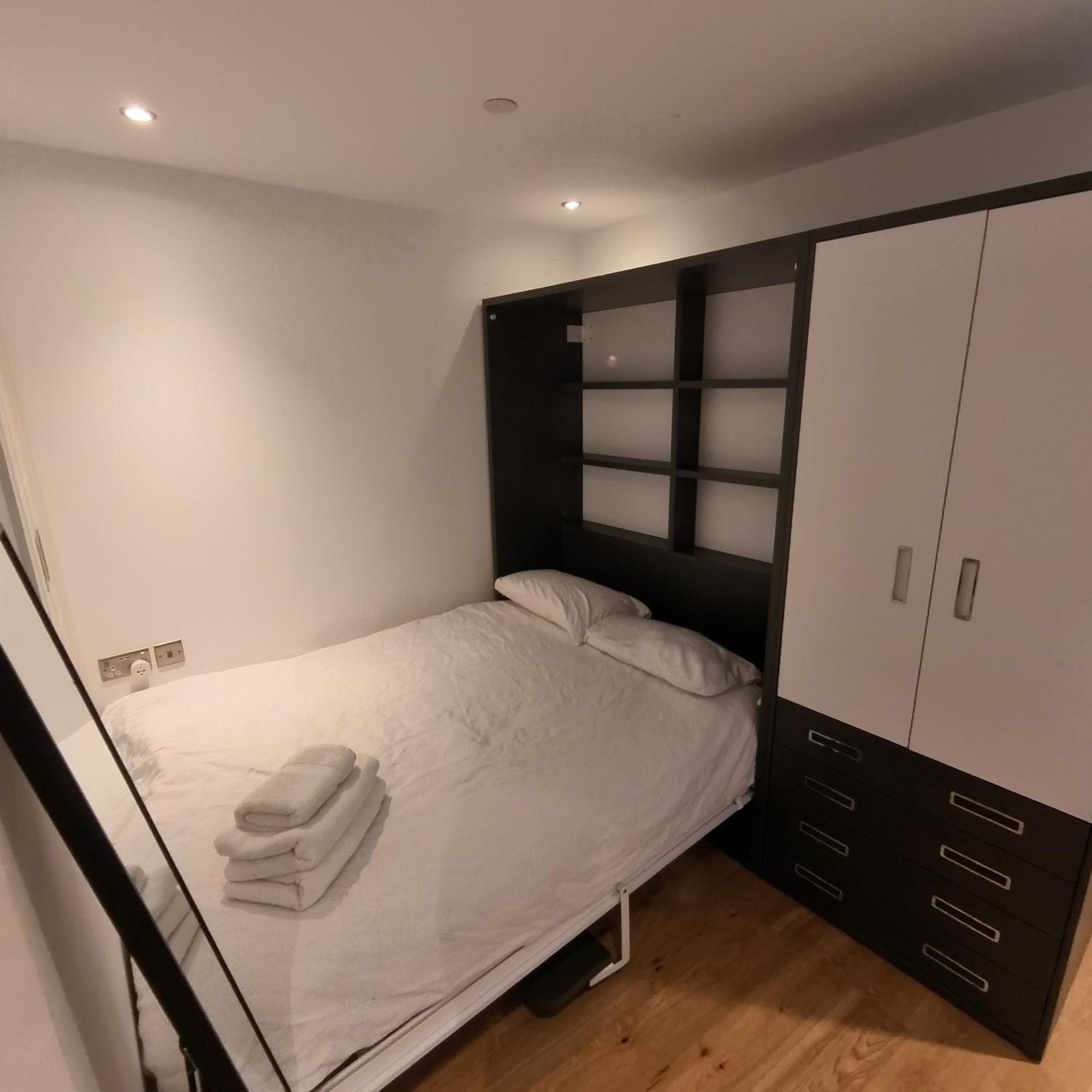 Ocean Spa Suite 11-Hosted By Sweetstay 直布罗陀 外观 照片